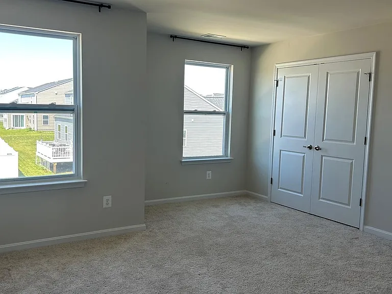 406 Freeman St — Photo 14