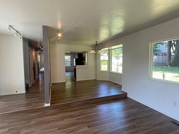 5th image of 12829 NE 101st Pl