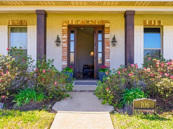 106 Saint Abigail Ln, Woodworth, LA 71485
