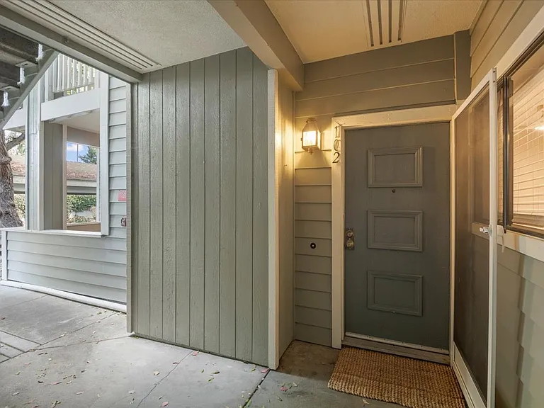 36992 Meadowbrook Cmn #102 — Photo 27