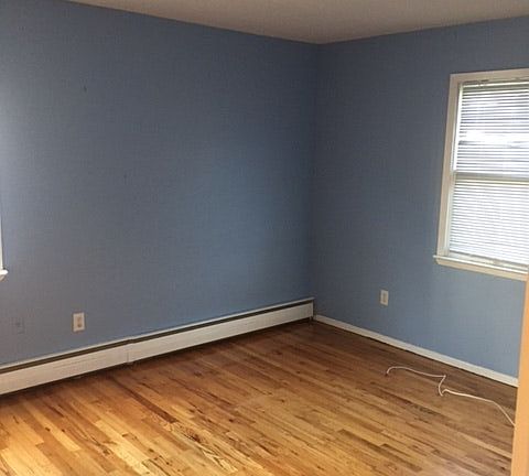 4th image of 6910 Avenue U #128
