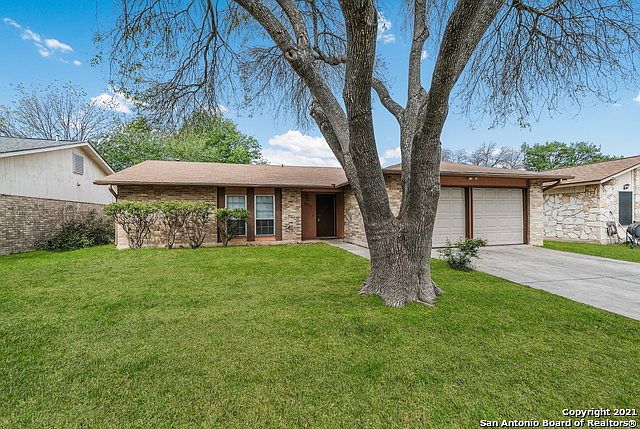 1st image of 8014 Garden Ct