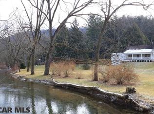 4115 Cave Hill Ln, Spruce Creek, PA 16683