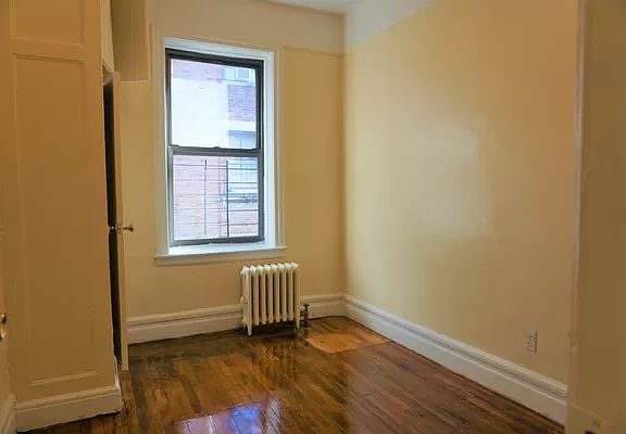 5th image of 419 W 129th St #68