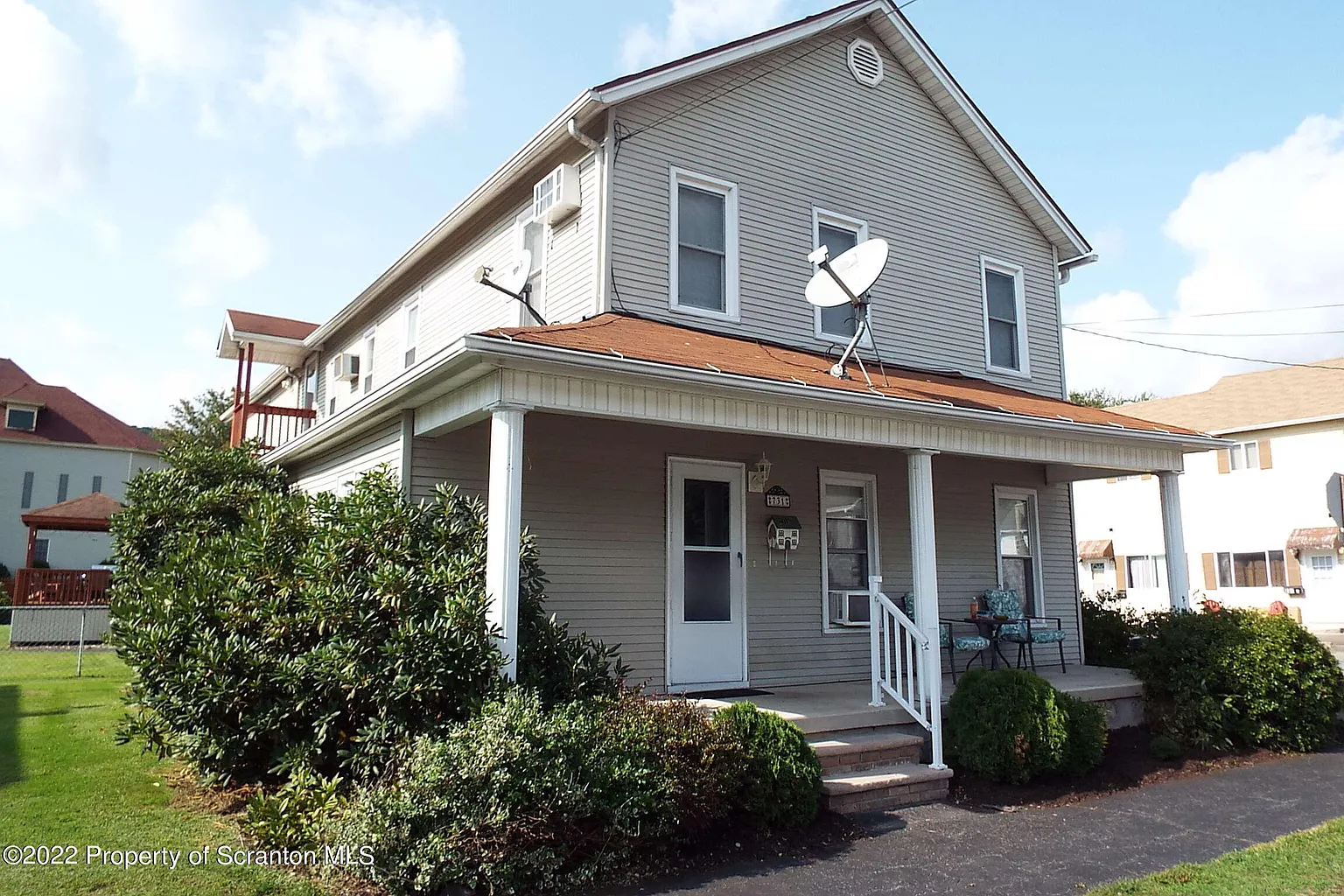 731 Lackawanna Ave photo 1