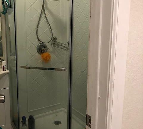 4th image of 2501 Strawberry Ln #B