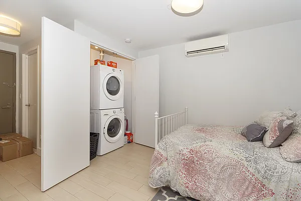 Rented by Flip Technologies Inc | media 31