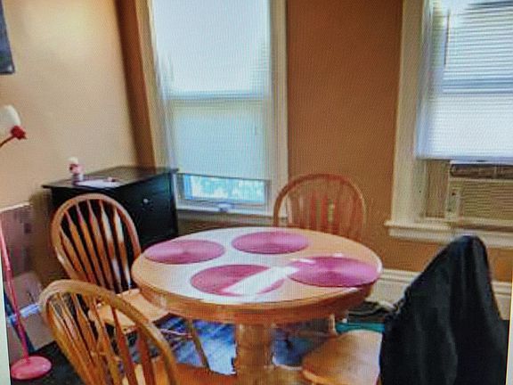 3rd image of 531 Pawling Ave #2