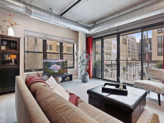 3rd image of 200 Park Ave Unit 201