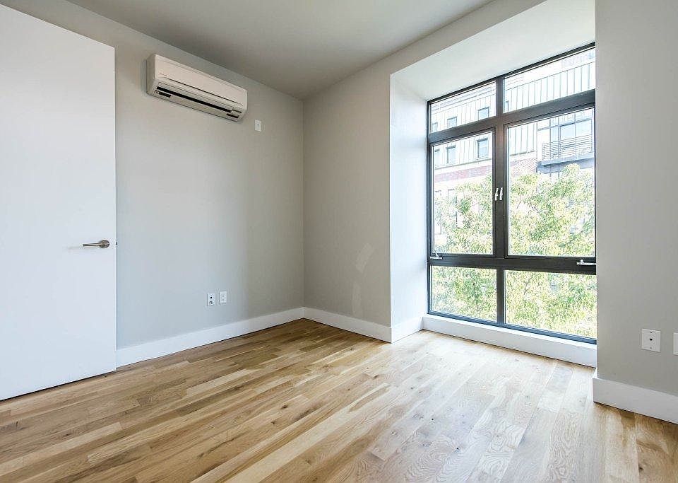 1st image of 185 Leonard St #1DEFY