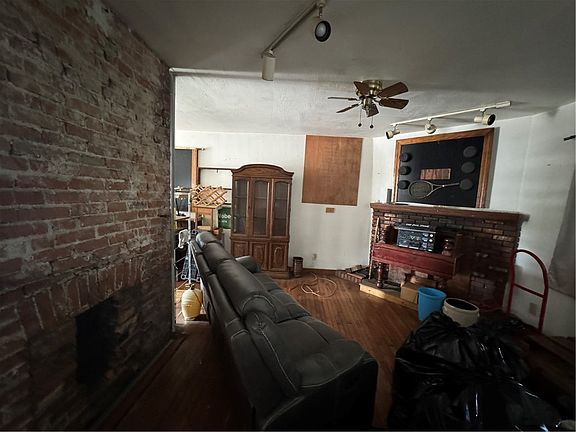 4th image of 333 Amabell St