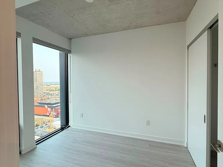 284 King St E #2508 — Photo 8