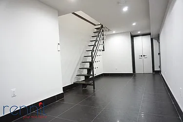 Rented by Rennit Inc.