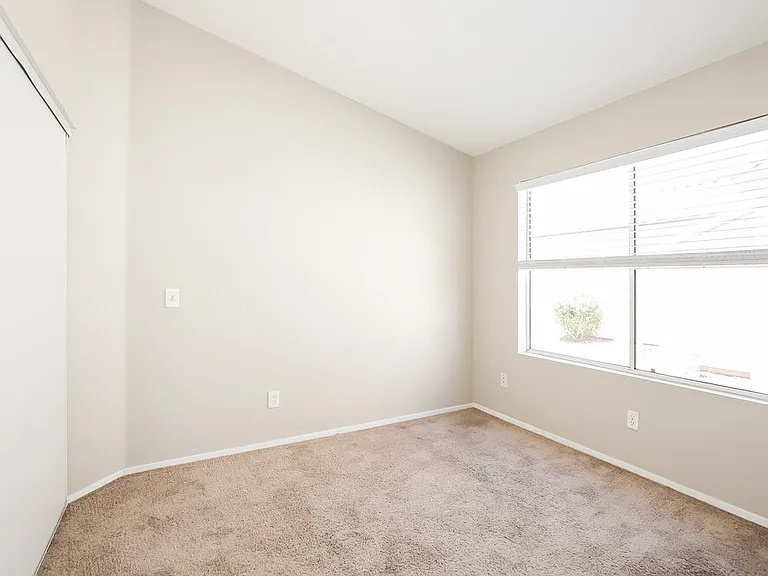 1724 Villa Vista Way — Photo 13