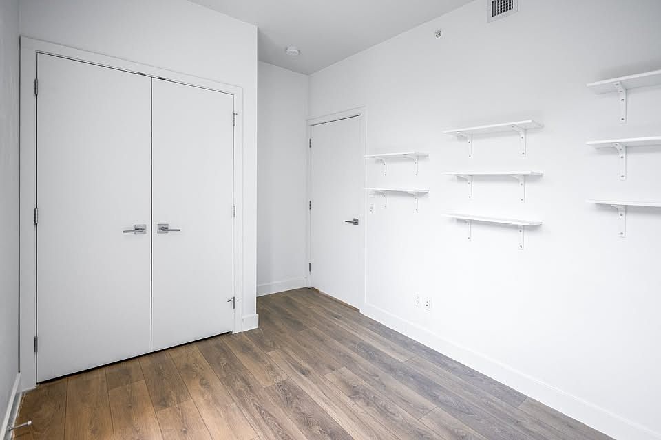 1st image of 769 W 41st Ave