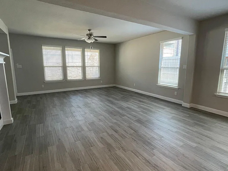2316 Coyote Way — Photo 6