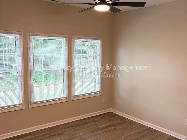 204 Purple Leaf Rd — Photo 8