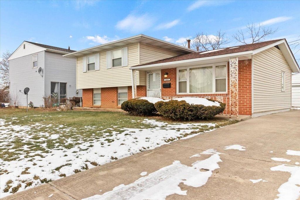 Real estate listing image