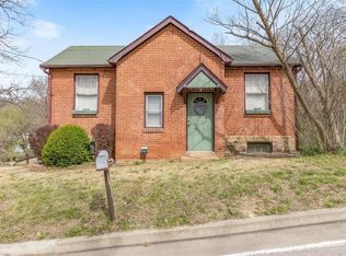 799 Saline Rd, Fenton, MO 63026