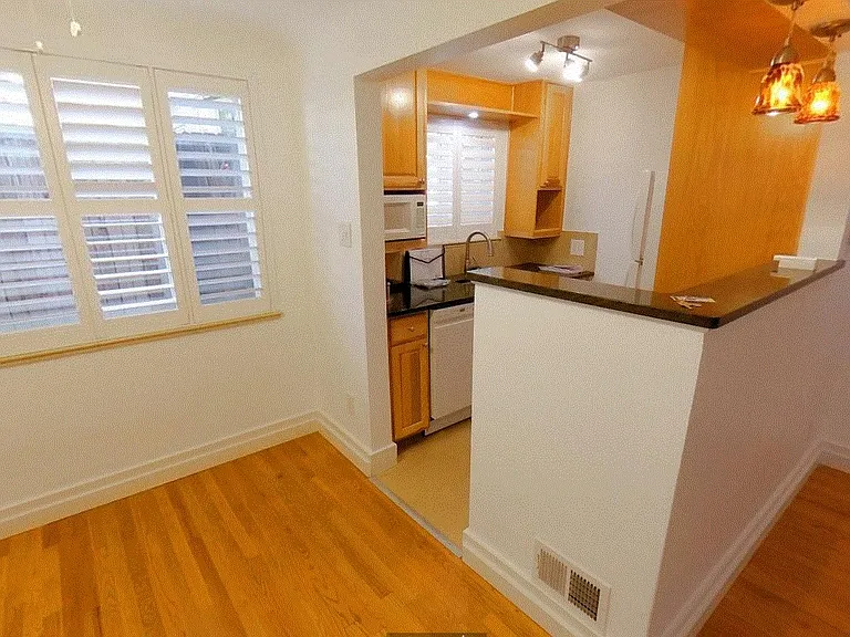 245 S Pennsylvania St #3 — Photo 8