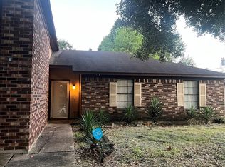 9115 Jennifer St, Beaumont, TX 77707