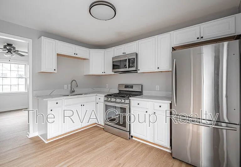 712 Hill Top Dr — Photo 15