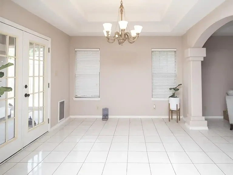 2083 Quito Loop — Photo 14