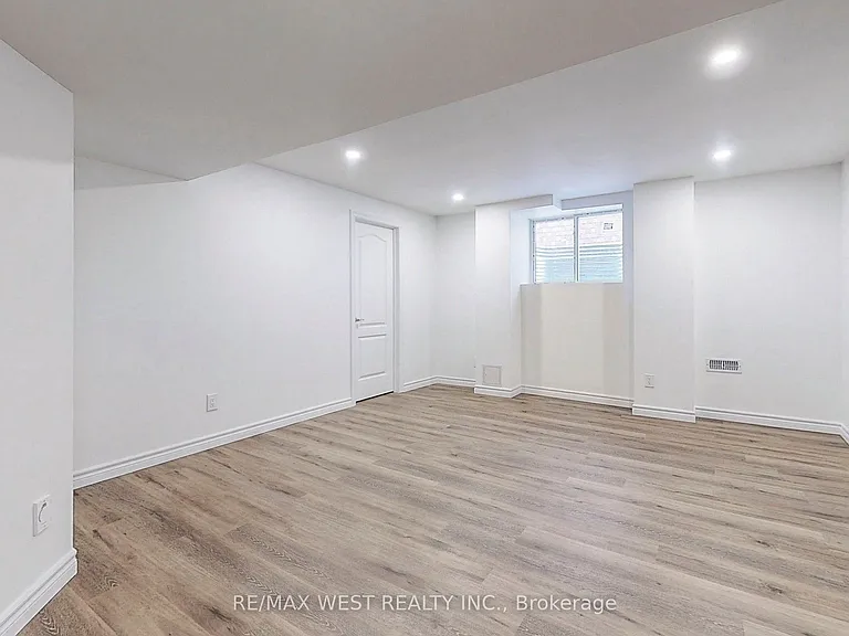 179 Summerlyn Trl — Photo 22