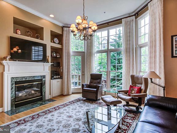 2nd image of 5234 Bessley Pl