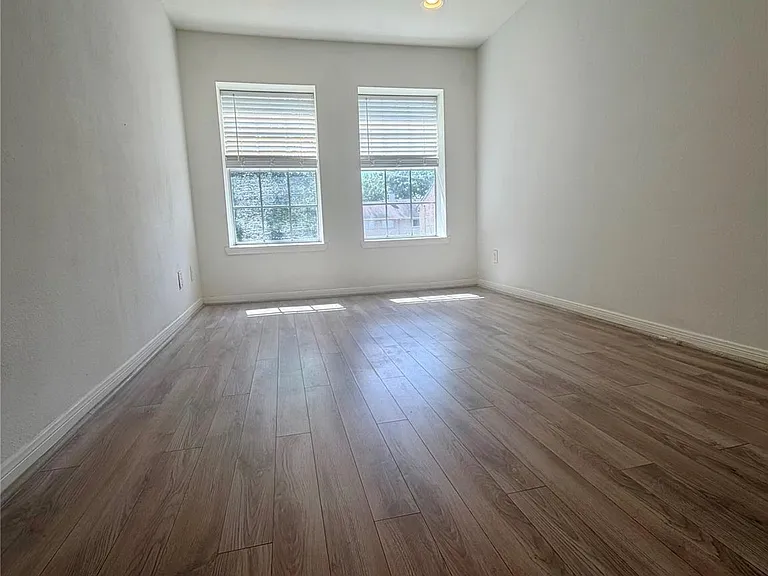 5800 Lumberdale Rd #89 — Photo 27