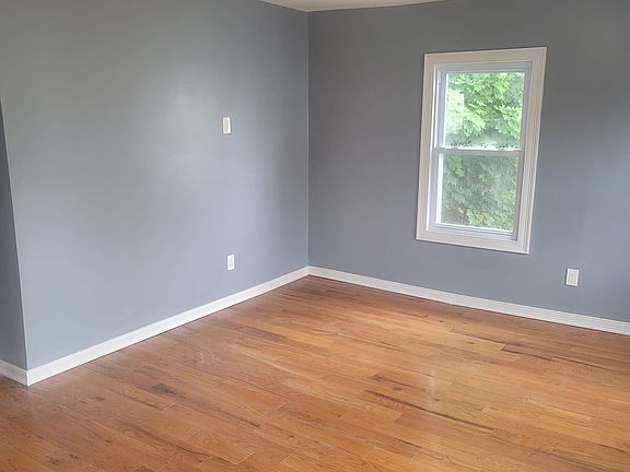 5th image of 317 Brinsmade Ave #C