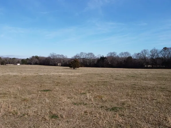 224 Barkers Creek Rd, Honea Path, SC 29654