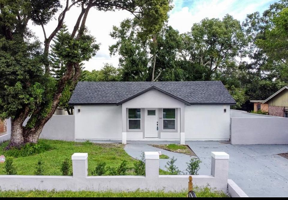 1st image of 160 Bob Thomas Cir