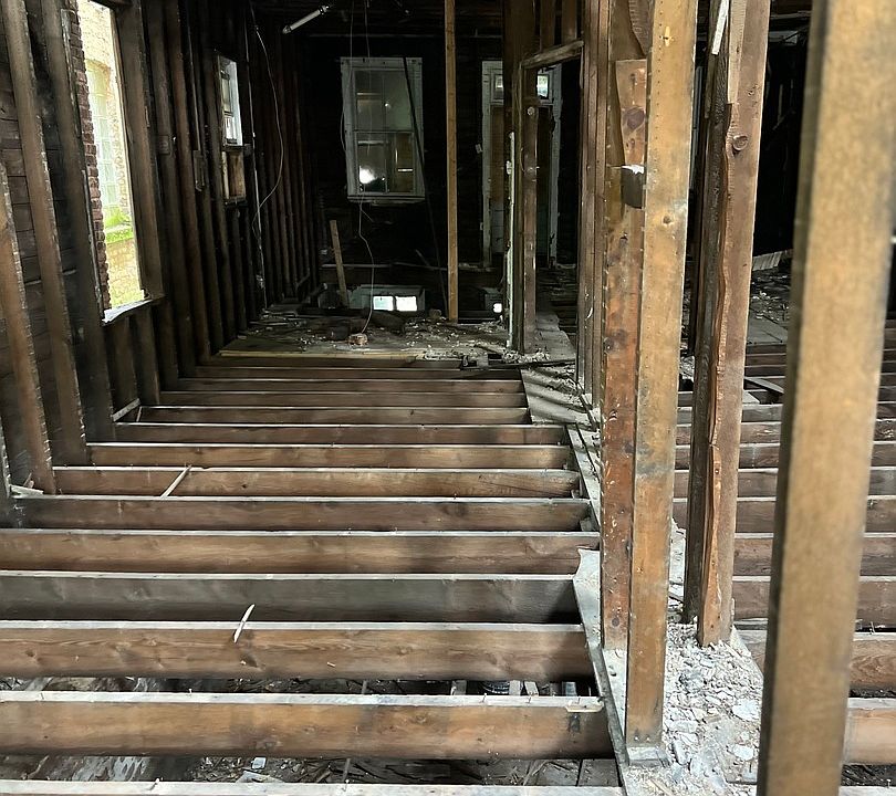 2nd image of 8035 S Houston Ave