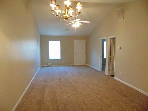 3rd image of 444 Flowing Creek Dr
