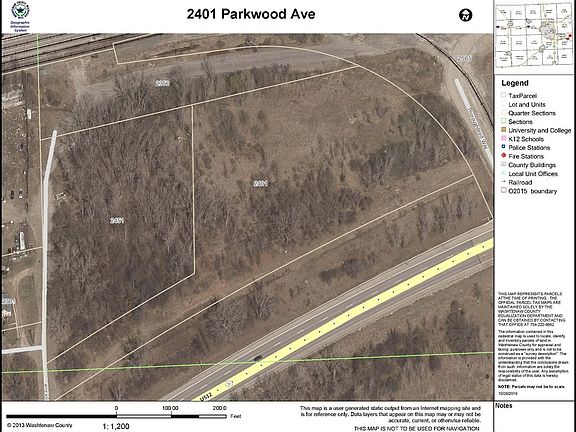 3rd image of 2401 Parkwood Ave