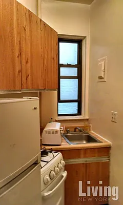 Rented by Living New York | media 9
