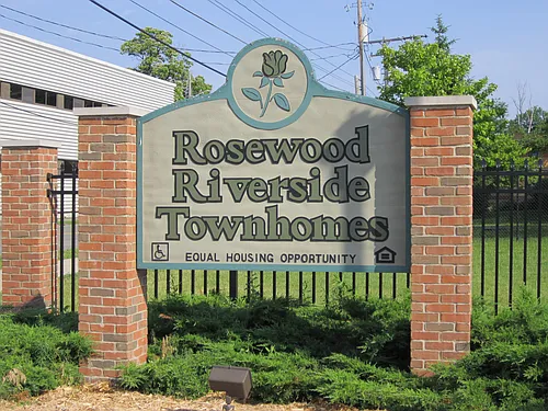 Rosewood Riverside Photo 1