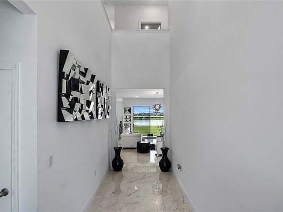 2nd image of 756 Albyon Ct