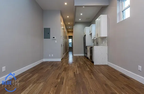 Rented by Blue Egg Realty Corp | media 18