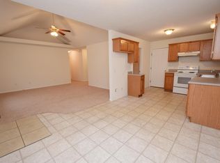 1211 Woodland Rdg, Monett, MO 65708