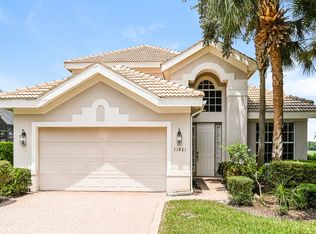 11861 Bramble Ct, Naples, FL 34120