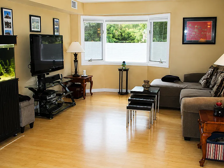 140 Quincy Ave #16 — Photo 3
