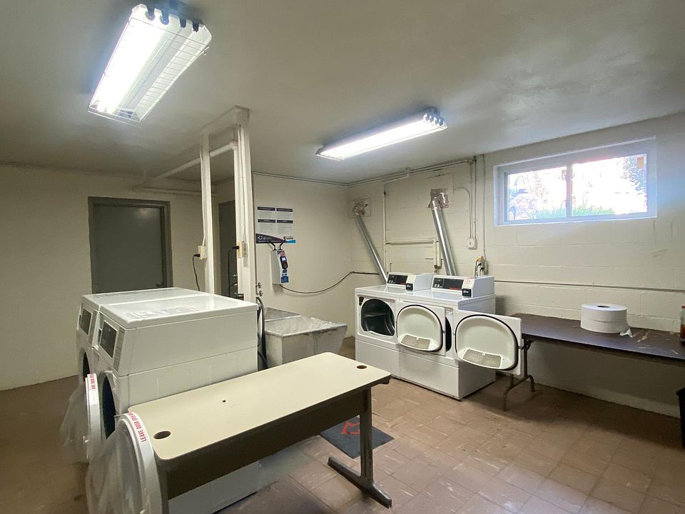 2nd image of 945 N Barton St APT 302