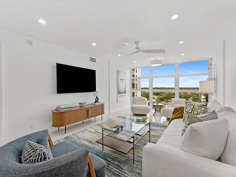1391 S Ocean Blvd #906 — Photo 8