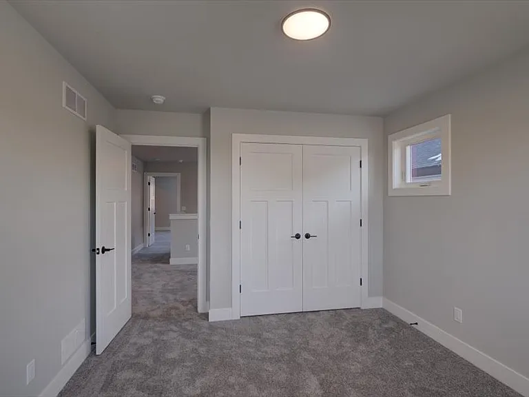 4880 Romaine Rd — Photo 30