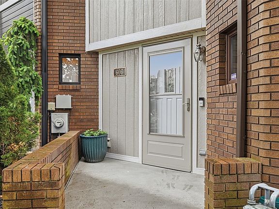 5th image of 606 Canterbury Dr