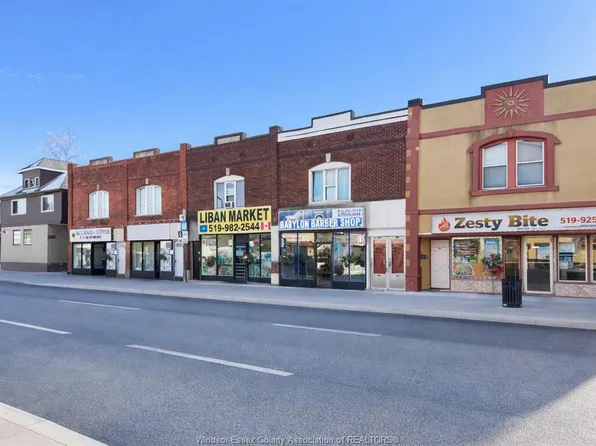 917 Wyandotte St E, Windsor, ON N9A 3K1