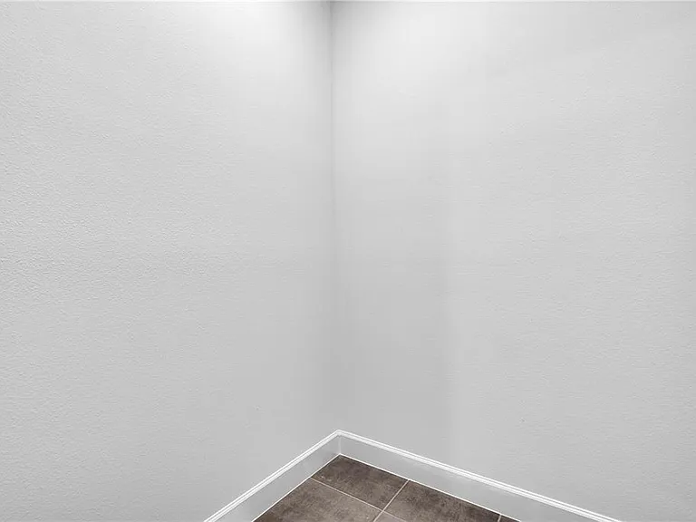 15179 Blue Peacock Ln — Photo 18