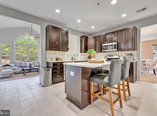 2207 Lake Forest Dr, Upper Marlboro, MD 20774